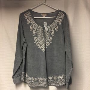Dress Barn Tops - Women’s dress barn long sleeve shirt Dress Barn Tops - Women’s dress barn long sleeve shirt